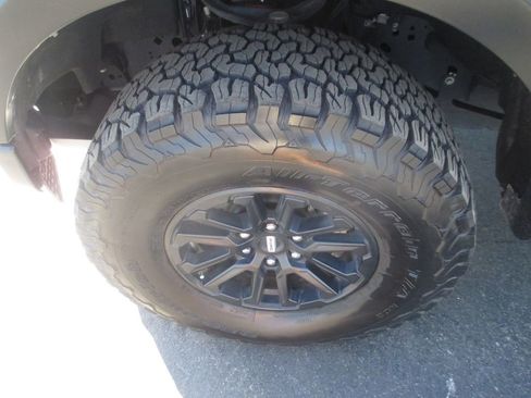 Used 2024 Ford F150 Raptor AWD/4WD image 15