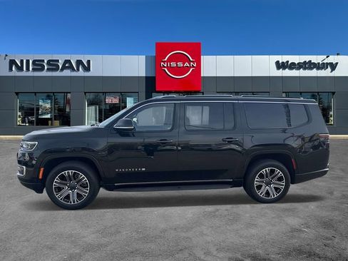 Used 2024 Jeep Wagoneer L Series II w/ Flexible Seating Group image 7