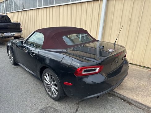 Used 2019 FIAT 124 Spider Lusso image 4