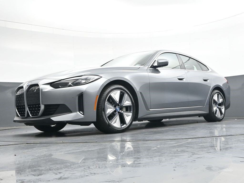Used 2024 BMW i4 eDrive35 w/ Premium Package RWD image 35