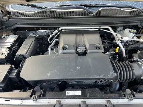 Used 2023 Chevrolet Colorado Trail Boss w/ Advanced Trailering Package image 23