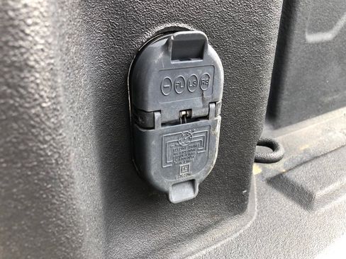 Used 2020 Chevrolet Silverado 2500 W/T w/ Gooseneck/5TH Wheel Package image 19