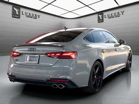 Used 2022 Audi S5 Premium Plus w/ Premium Plus Package AWD/4WD image 8
