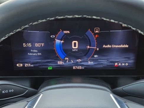 Used 2025 Chevrolet Equinox EV LT w/ Convenience Package image 15