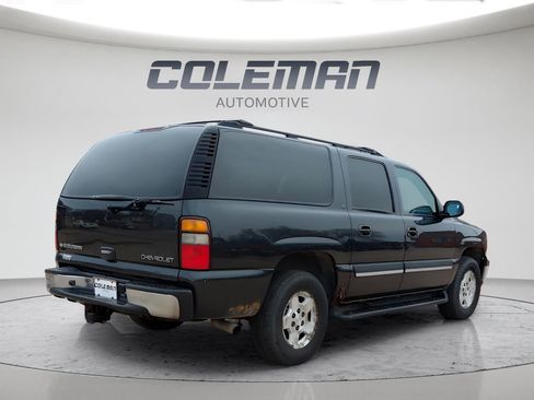 Used 2004 Chevrolet Suburban LT w/ Preferred Equipment Group image 5