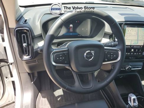 Certified 2026 Volvo XC40 B5 Plus AWD/4WD image 16