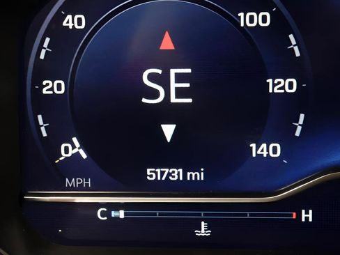 Used 2022 Chevrolet Silverado 1500 RST w/ Convenience Package II AWD/4WD image 15