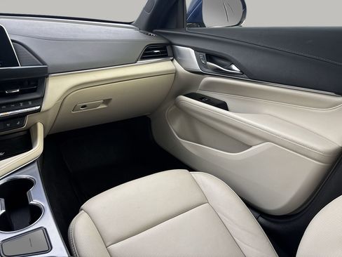 Used 2023 Cadillac CT4 Premium Luxury image 10