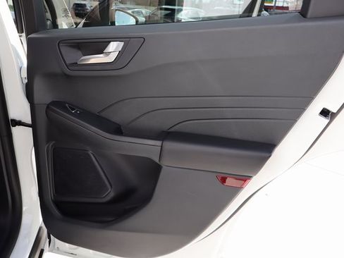 Used 2022 Ford Escape SEL image 28