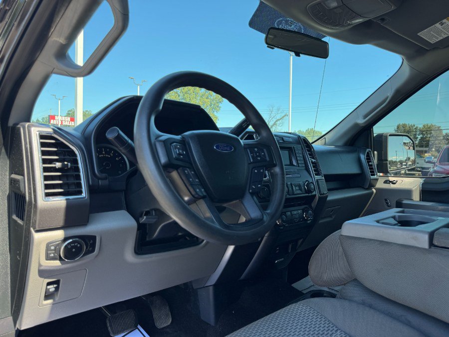 Used 2016 Ford F150 XLT AWD/4WD image 14