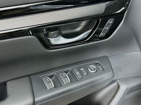Used 2025 Honda CR-V EX-L image 15