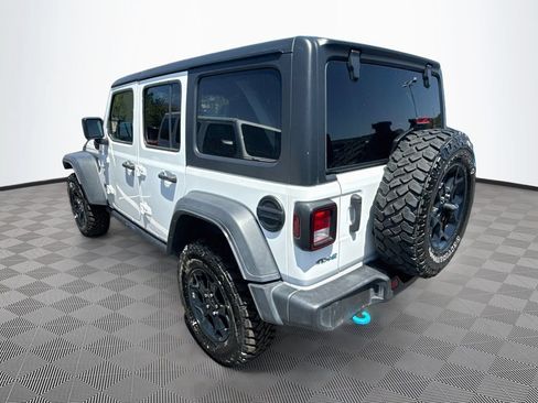 Used 2023 Jeep Wrangler Unlimited w/ 8.4" Radio Group AWD/4WD image 8
