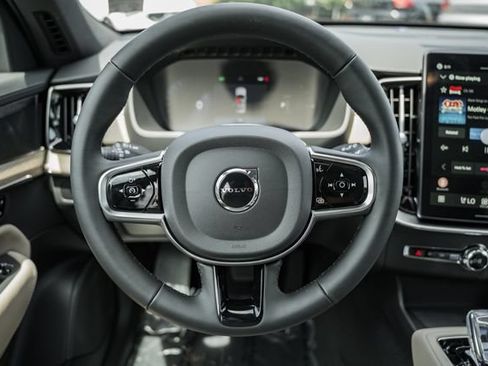 New 2026 Volvo XC90 T8 Plus w/ Protection Package Premier AWD/4WD image 29