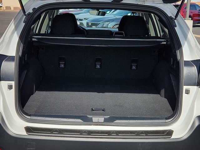 Used 2025 Subaru Outback Premium AWD/4WD image 10
