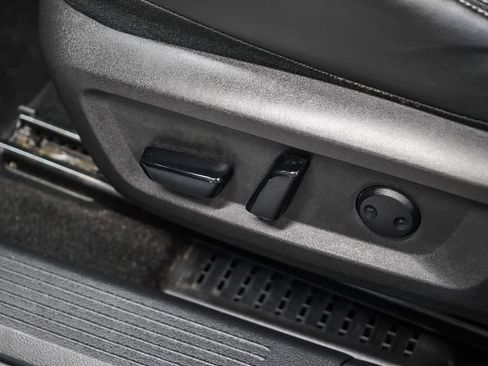 Used 2021 Nissan Rogue Platinum image 23