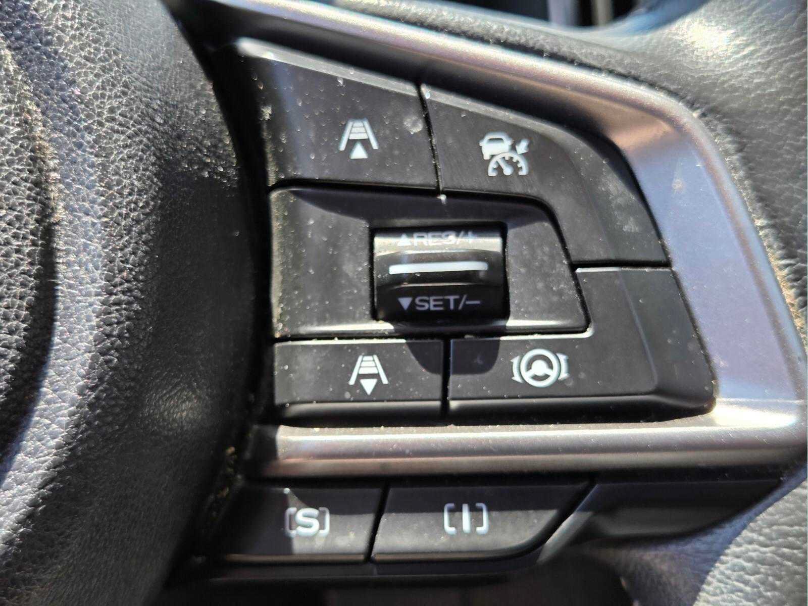 Used 2024 Subaru Forester Premium AWD/4WD image 30
