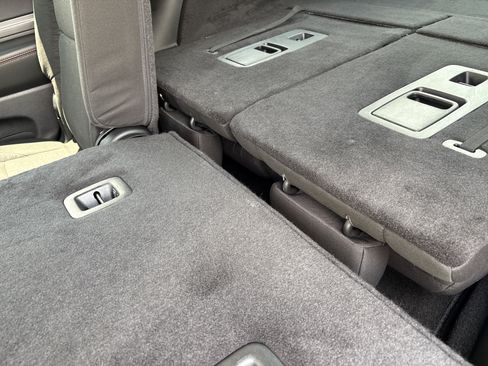 Used 2026 Dodge Durango GT w/ Blacktop Package RWD image 33