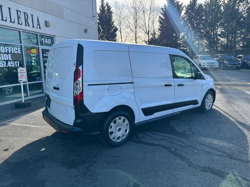 Used 2019 Ford Transit Connect XL image 5