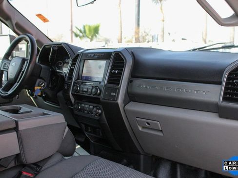 Used 2020 Ford F550 4x4 Crew Cab Super Duty image 39