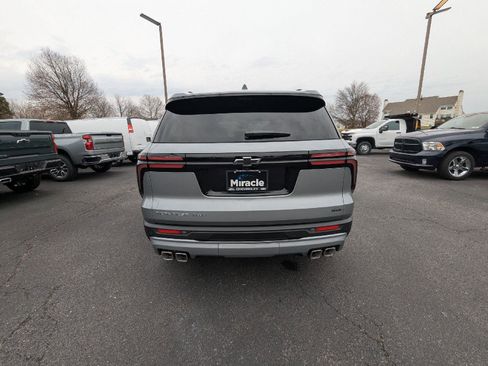 New 2026 Chevrolet Traverse LT w/ Driver Confidence Package image 8