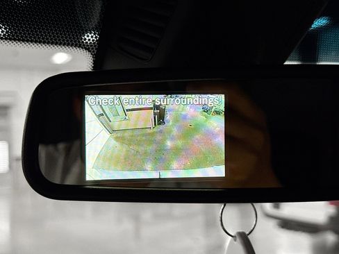 Used 2025 Mercedes-Benz Sprinter 2500 image 14