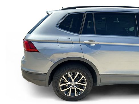 Used 2019 Volkswagen Tiguan SE FWD image 13