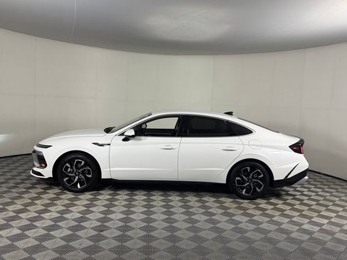 Used 2025 Hyundai Sonata SEL FWD image 10