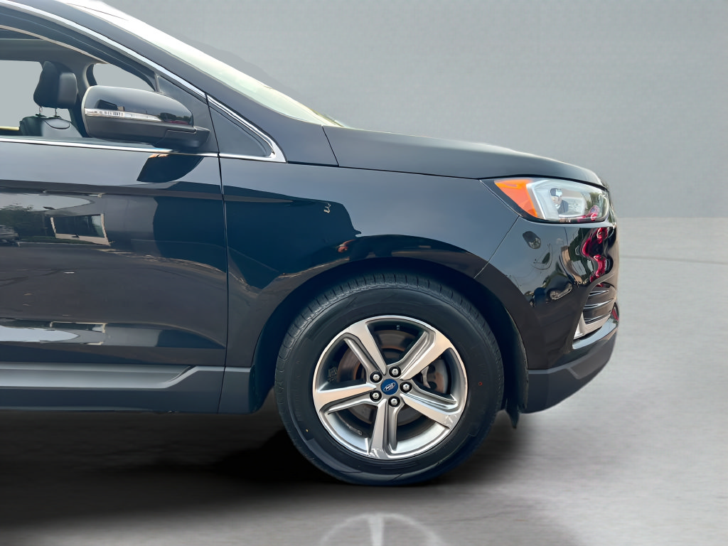 Used 2020 Ford Edge SEL w/ Convenience Package AWD/4WD image 25