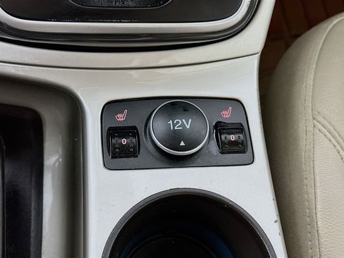 Used 2013 Ford Escape SEL FWD image 18