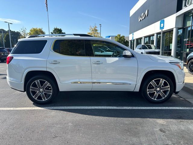 Used 2019 GMC Acadia Denali w/ Technology Package FWD image 6