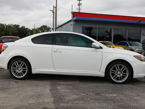 Used 2009 Scion tC image 13