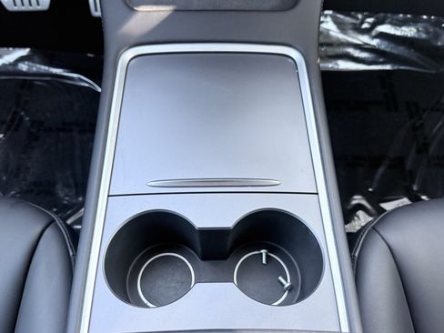 Used 2023 Tesla Model Y Performance AWD/4WD image 50