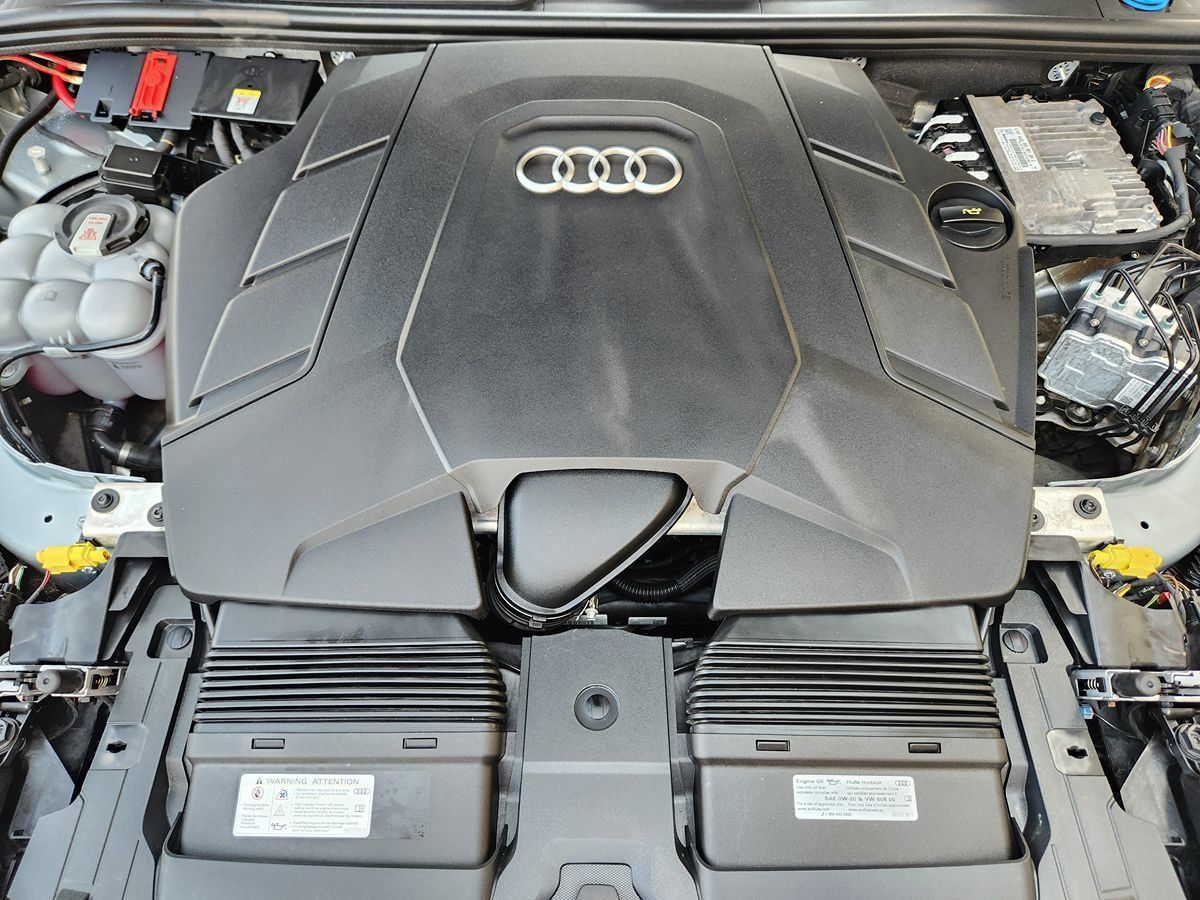 Used 2023 Audi Q7 3.0T Prestige AWD/4WD image 54