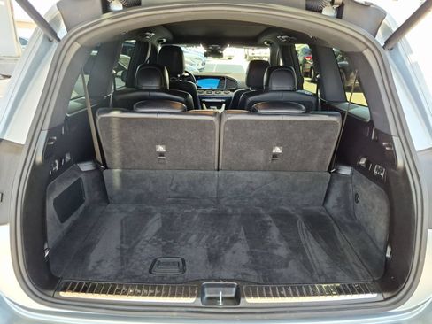 Used 2025 Mercedes-Benz GLS 580 4MATIC image 26