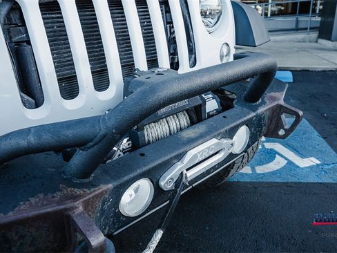 Used 2016 Jeep Wrangler Unlimited Sport w/ Quick Order Package 24S image 9