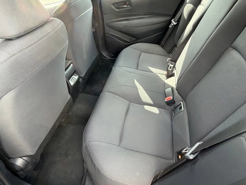 Used 2025 Toyota Corolla LE FWD image 42