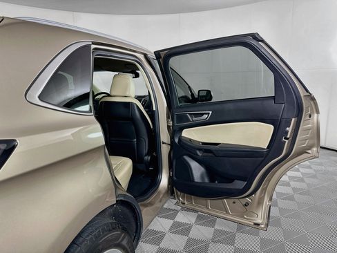 Used 2020 Ford Edge SEL w/ Convenience Package FWD image 30