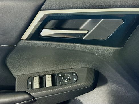 Used 2022 Mitsubishi Outlander SE image 24