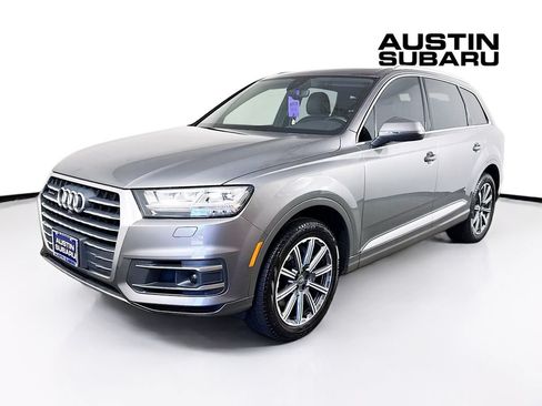 Used 2017 Audi Q7 3.0T Premium Plus w/ Premium Plus Package AWD/4WD image 3