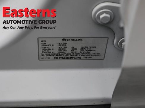 Used 2021 Tesla Model Y Long Range image 33