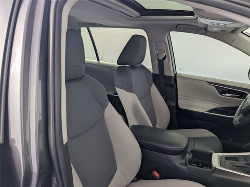 Certified 2023 Toyota RAV4 XLE w/ Convenience Package image 28