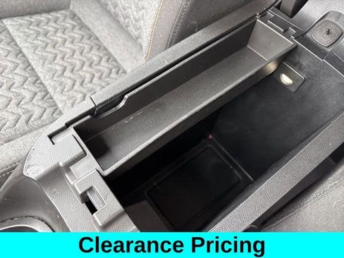 Used 2022 Chevrolet Equinox LT w/ Driver Convenience Package image 28