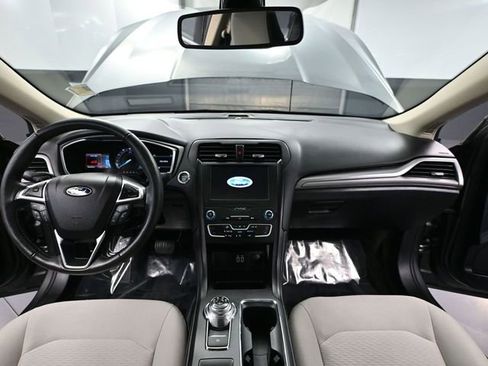 Used 2020 Ford Fusion SE w/ Equipment Group 151A image 26