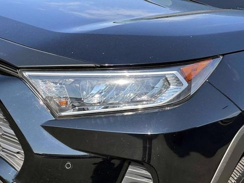 Used 2020 Toyota RAV4 Limited w/ Limited Grade Weather Package AWD/4WD image 9