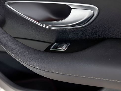 Used 2020 Mercedes-Benz E 350 Sedan image 66