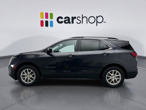 Used 2023 Chevrolet Equinox LT image 2