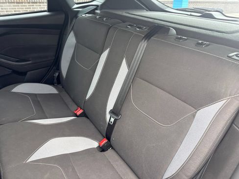 Used 2018 Ford Focus ST FWD image 33