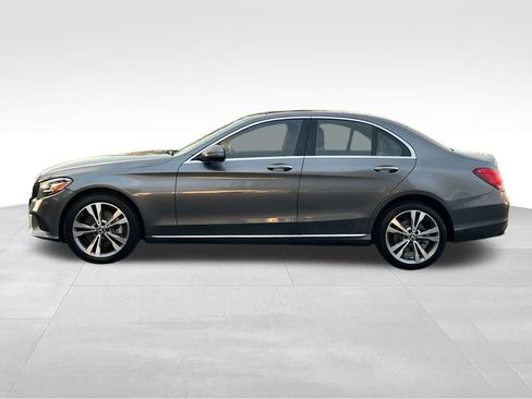 Used 2021 Mercedes-Benz C 300 4MATIC Sedan image 4