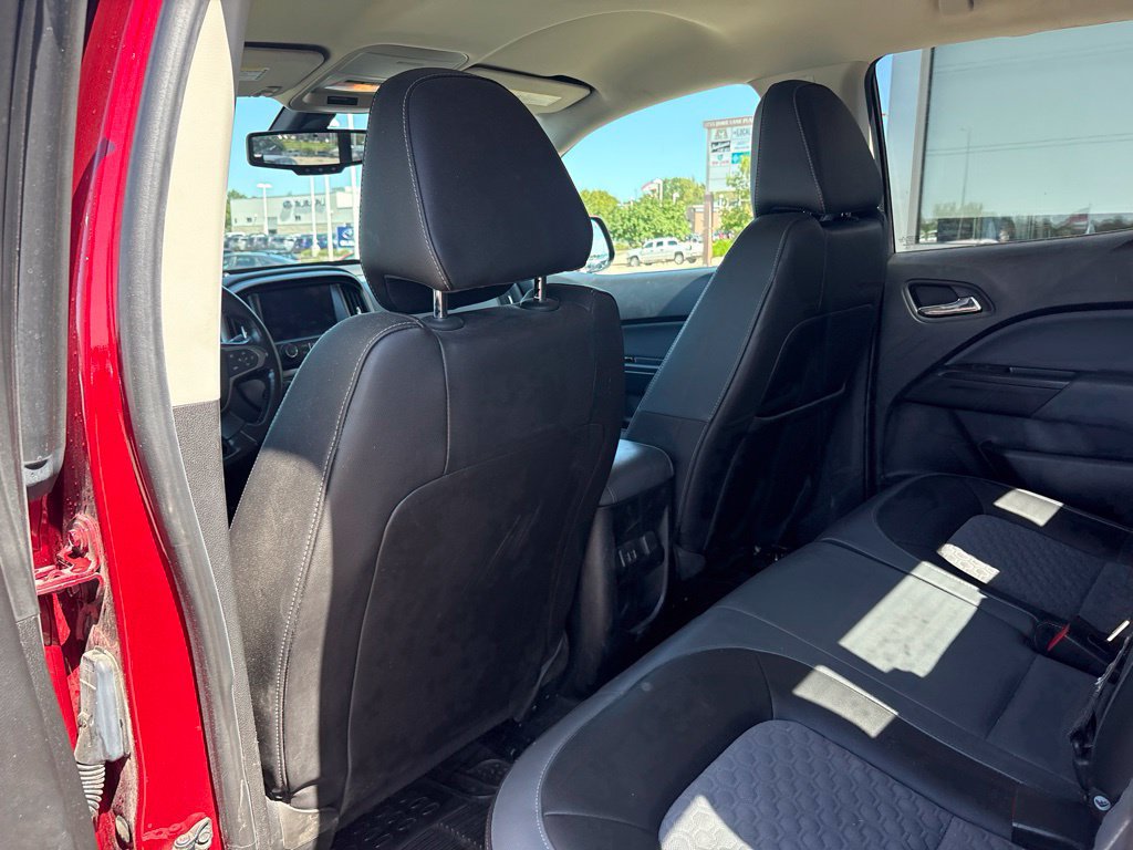 Used 2018 Chevrolet Colorado Z71 AWD/4WD image 34