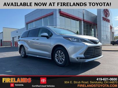 Used 2022 Toyota Sienna XLE